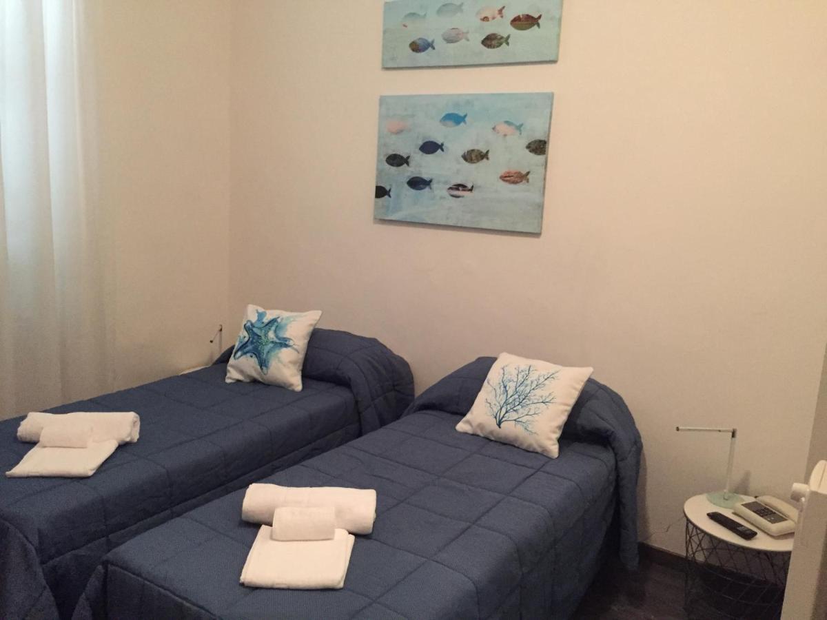 Hotel Mare Inn Finale Ligure Habitación foto